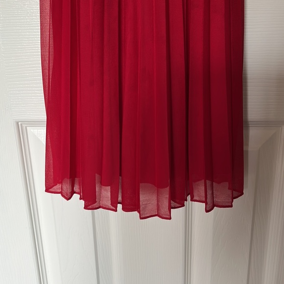 Girls Red Dress - Picture 5 of 8